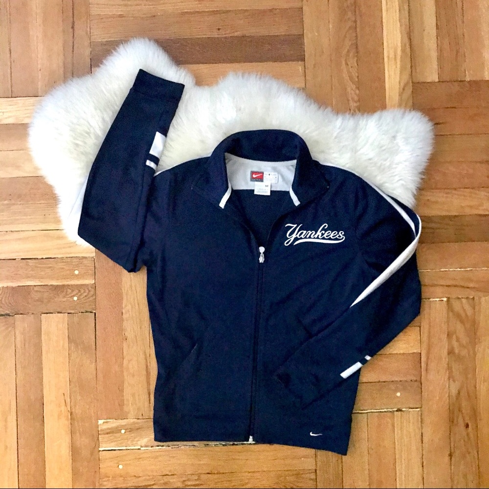 Genuine Yankees MLB Front-Zip Jacket